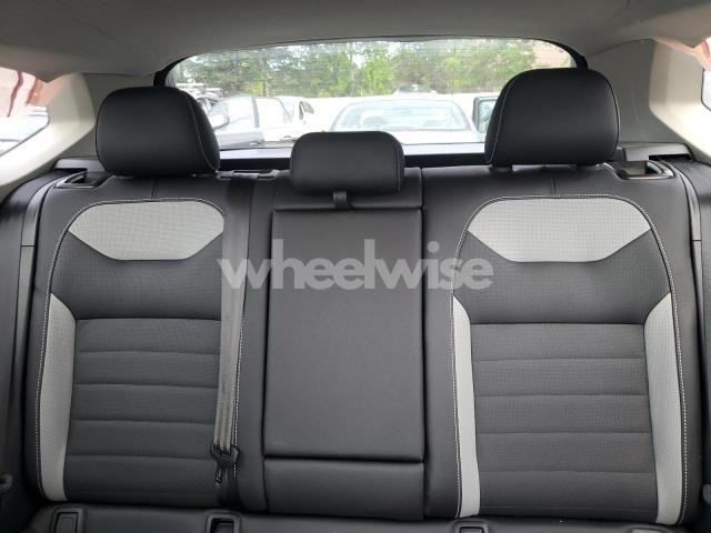 Photo 3 of 2022 VOLKSWAGEN TAOS SEL (VIN 3VV2X7B20NM062578)