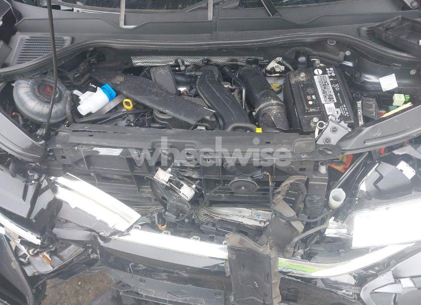 Photo 10 of 2022 Volkswagen Taos 1.5T SEL (VIN 3VV2X7B26NM019850)