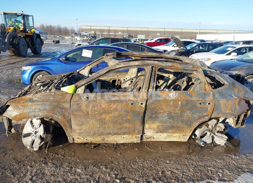 Photo 6 of 2023 Volkswagen Taos 1.5T SEL (VIN 3VV2X7B2XPM322245)