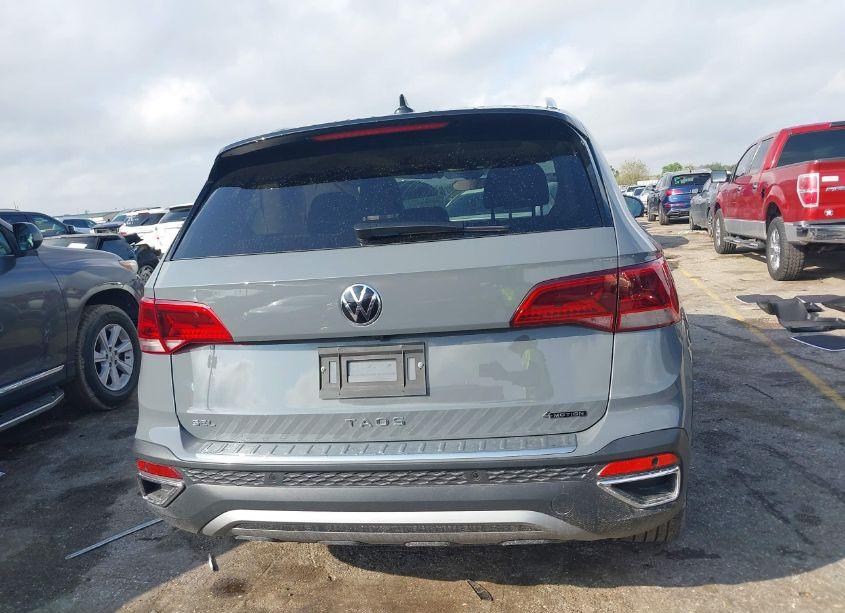 Photo 15 of 2023 Volkswagen Taos 1.5T SEL (VIN 3VV2X7B2XPM339448)