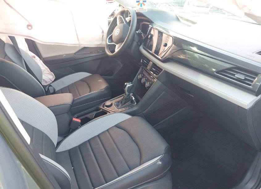 Photo 5 of 2023 Volkswagen Taos 1.5T SEL (VIN 3VV2X7B2XPM339448)