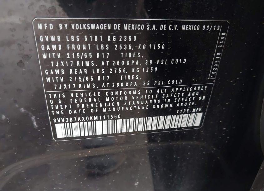 Photo 9 of 2019 Volkswagen Tiguan 2.0T SE/2.0T SEL/2.0T SEL R-LINE/2.0T SEL R-LINE BLACK (VIN 3VV3B7AX0KM111550)