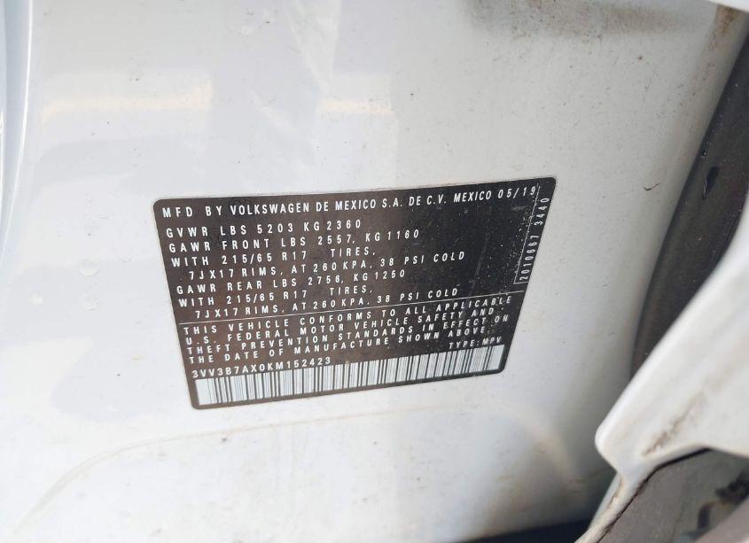 Photo 9 of 2019 Volkswagen Tiguan 2.0T SE/2.0T SEL/2.0T SEL R-LINE/2.0T SEL R-LINE BLACK (VIN 3VV3B7AX0KM152423)