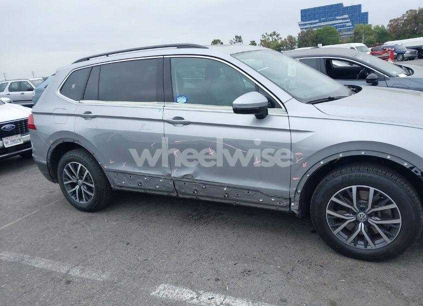 Photo 13 of 2020 Volkswagen Tiguan 2.0T SE/2.0T SE R-LINE BLACK/2.0T SEL (VIN 3VV3B7AX0LM108973)