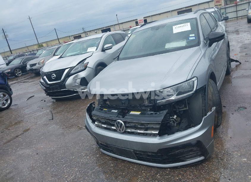 Photo 12 of 2021 Volkswagen Tiguan 2.0T SE/2.0T SE R-LINE BLACK/2.0T SEL (VIN 3VV3B7AX0MM119120)