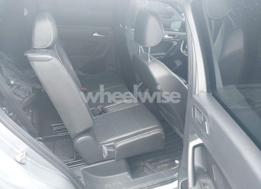 Photo 8 of 2021 Volkswagen Tiguan 2.0T SE/2.0T SE R-LINE BLACK/2.0T SEL (VIN 3VV3B7AX0MM119120)