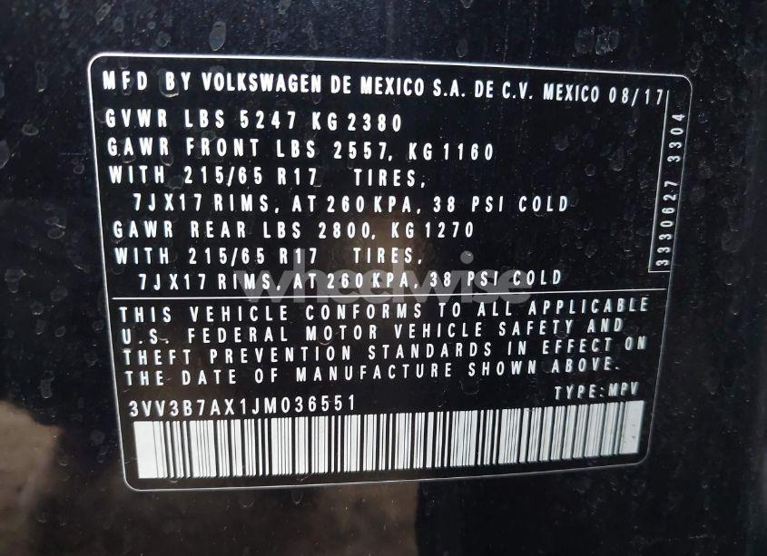 Photo 9 of 2018 Volkswagen Tiguan 2.0T SE/2.0T SEL (VIN 3VV3B7AX1JM036551)