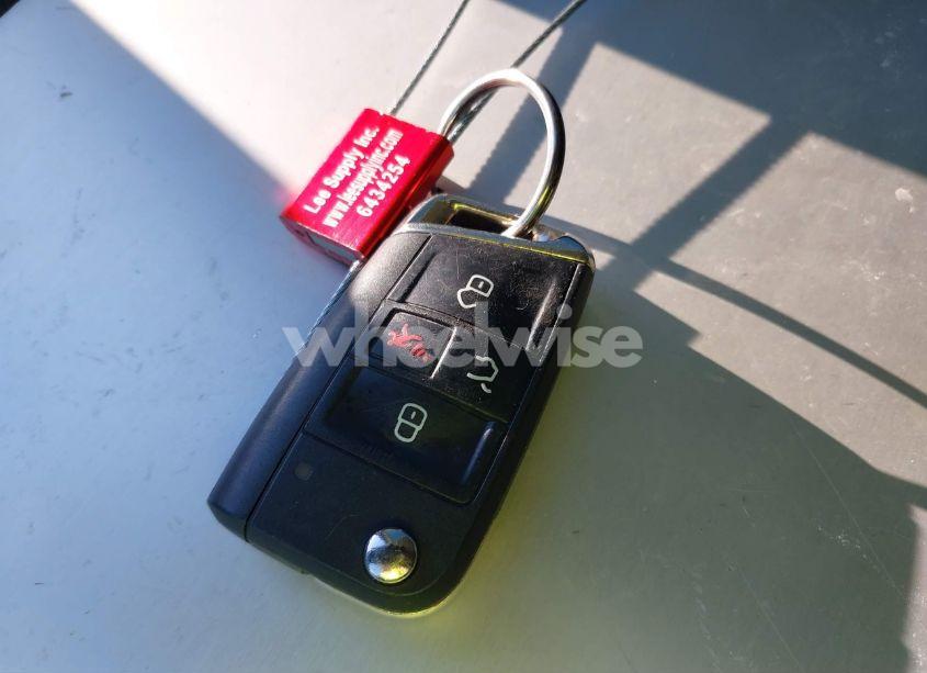 Photo 11 of 2020 Volkswagen Tiguan 2.0T SE/2.0T SE R-LINE BLACK/2.0T SEL (VIN 3VV3B7AX1LM019574)