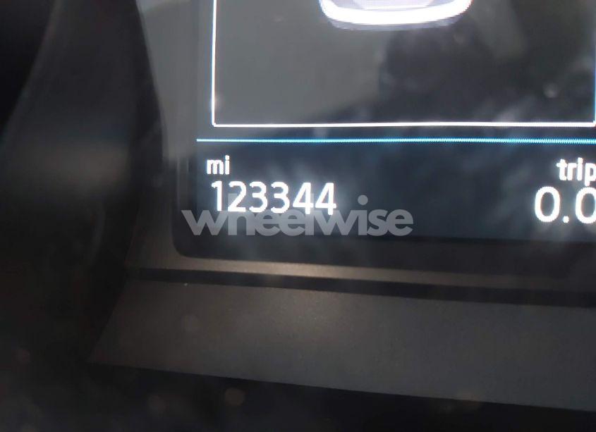 Photo 16 of 2020 Volkswagen Tiguan 2.0T SE/2.0T SE R-LINE BLACK/2.0T SEL (VIN 3VV3B7AX1LM128665)