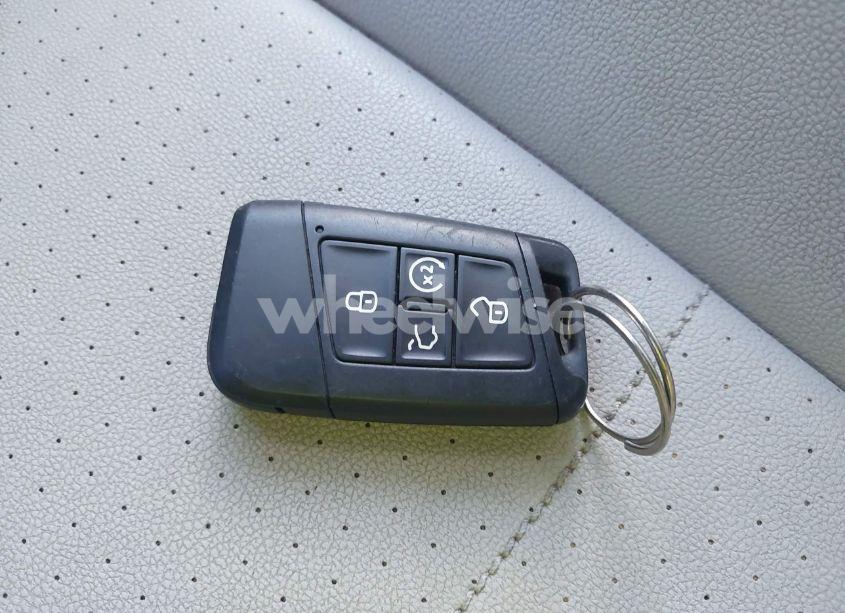 Photo 11 of 2020 Volkswagen Tiguan 2.0T SE/2.0T SE R-LINE BLACK/2.0T SEL (VIN 3VV3B7AX1LM139973)