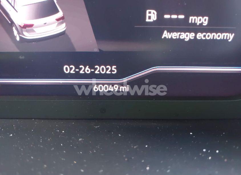 Photo 15 of 2020 Volkswagen Tiguan 2.0T SE/2.0T SE R-LINE BLACK/2.0T SEL (VIN 3VV3B7AX1LM139973)