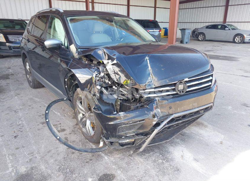 Photo 6 of 2020 Volkswagen Tiguan 2.0T SE/2.0T SE R-LINE BLACK/2.0T SEL (VIN 3VV3B7AX1LM139973)