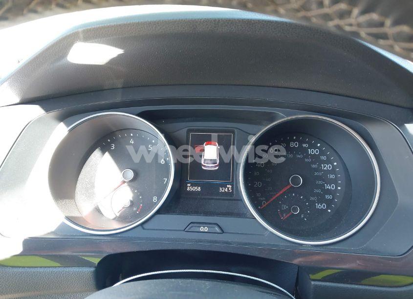 Photo 7 of 2020 Volkswagen Tiguan 2.0T SE/2.0T SE R-LINE BLACK/2.0T SEL (VIN 3VV3B7AX1LM156384)