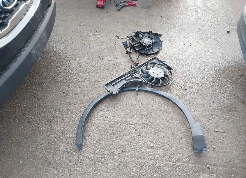 Photo 12 of 2021 Volkswagen Tiguan 2.0T SE/2.0T SE R-LINE BLACK/2.0T SEL (VIN 3VV3B7AX1MM039647)