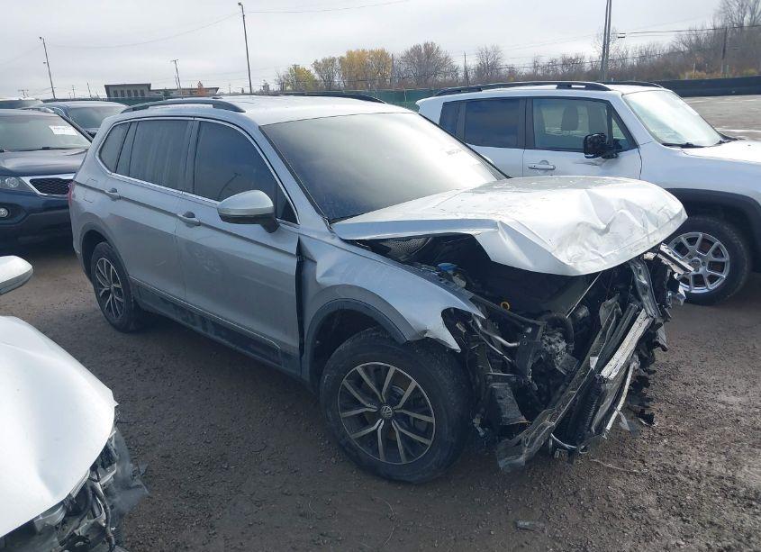 Photo 14 of 2021 Volkswagen Tiguan 2.0T SE/2.0T SE R-LINE BLACK/2.0T SEL (VIN 3VV3B7AX1MM039647)