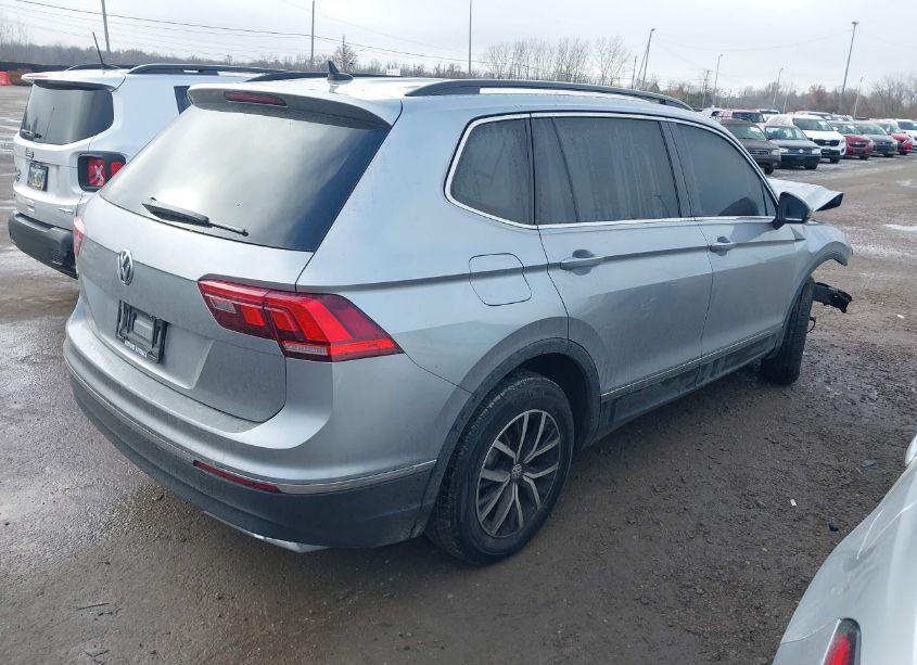Photo 4 of 2021 Volkswagen Tiguan 2.0T SE/2.0T SE R-LINE BLACK/2.0T SEL (VIN 3VV3B7AX1MM039647)