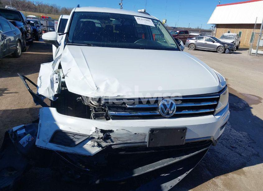 Photo 12 of 2021 Volkswagen Tiguan 2.0T SE/2.0T SE R-LINE BLACK/2.0T SEL (VIN 3VV3B7AX1MM113634)