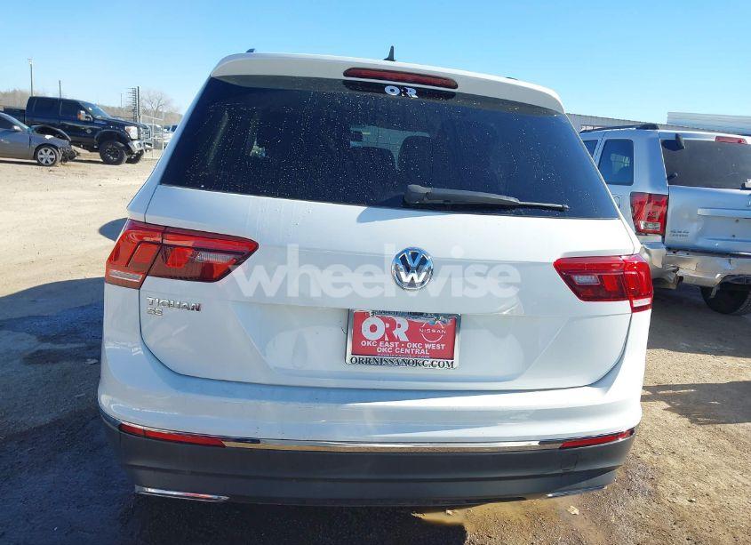 Photo 16 of 2021 Volkswagen Tiguan 2.0T SE/2.0T SE R-LINE BLACK/2.0T SEL (VIN 3VV3B7AX1MM113634)