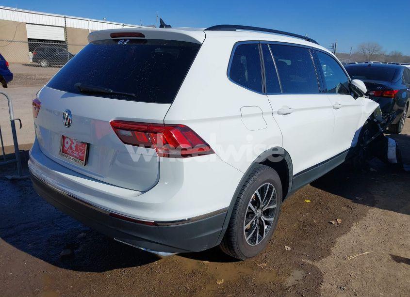 Photo 4 of 2021 Volkswagen Tiguan 2.0T SE/2.0T SE R-LINE BLACK/2.0T SEL (VIN 3VV3B7AX1MM113634)