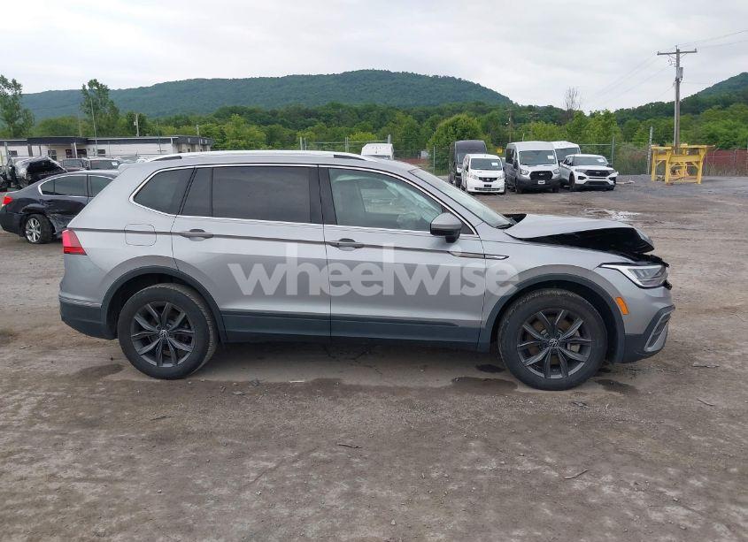 Photo 14 of 2023 Volkswagen Tiguan 2.0T SE (VIN 3VV3B7AX1PM137324)