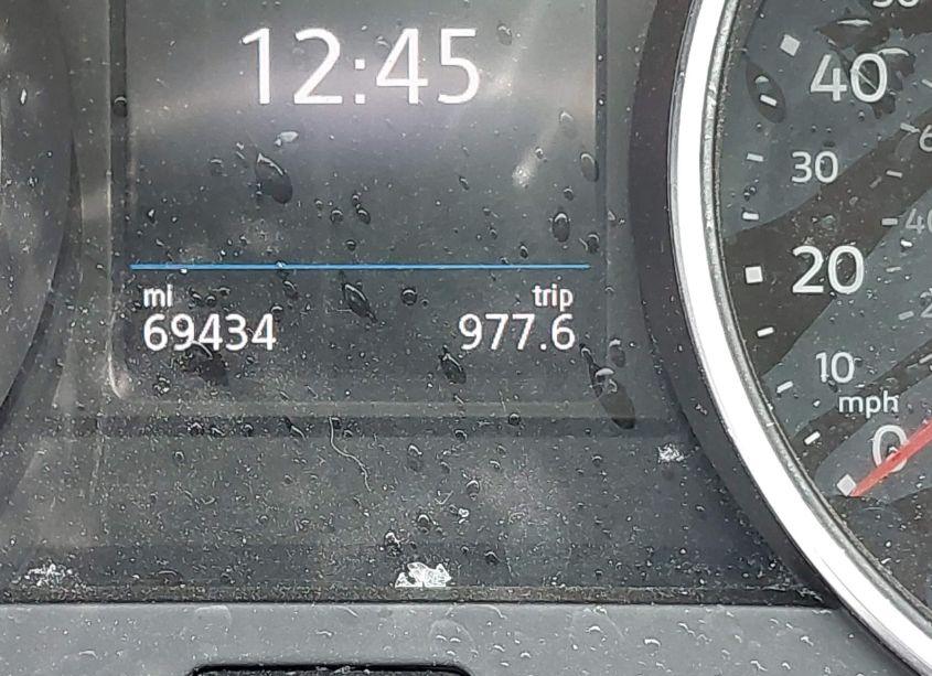 Photo 14 of 2018 Volkswagen Tiguan 2.0T SE/2.0T SEL (VIN 3VV3B7AX2JM207825)
