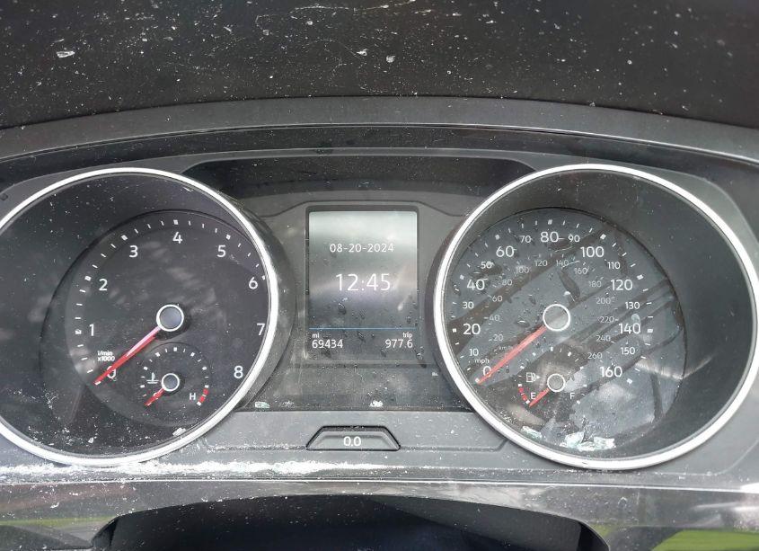 Photo 7 of 2018 Volkswagen Tiguan 2.0T SE/2.0T SEL (VIN 3VV3B7AX2JM207825)