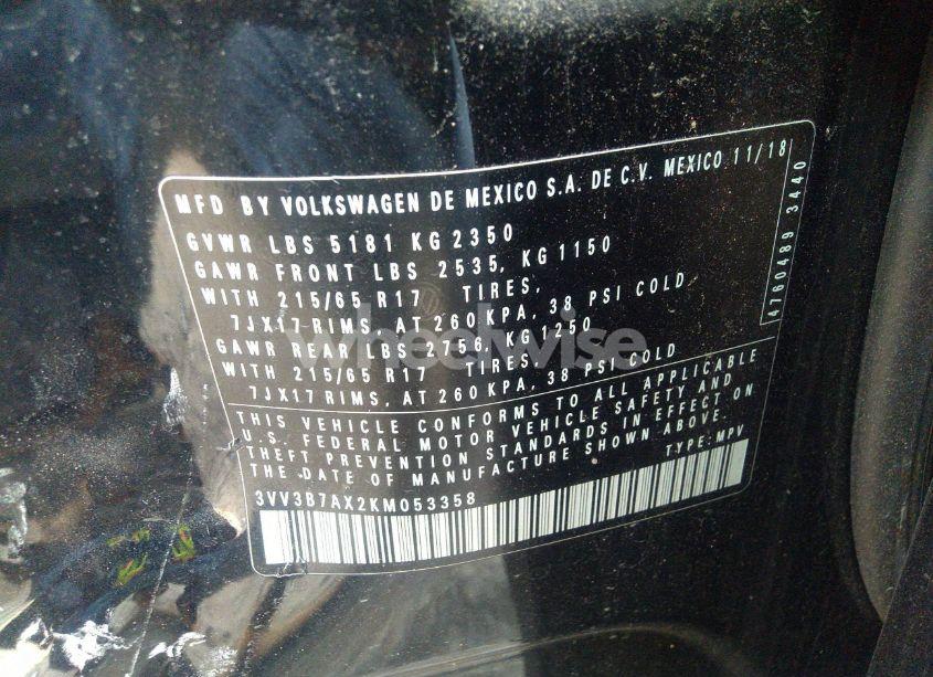 Photo 9 of 2019 Volkswagen Tiguan 2.0T SE/2.0T SEL/2.0T SEL R-LINE/2.0T SEL R-LINE BLACK (VIN 3VV3B7AX2KM053358)