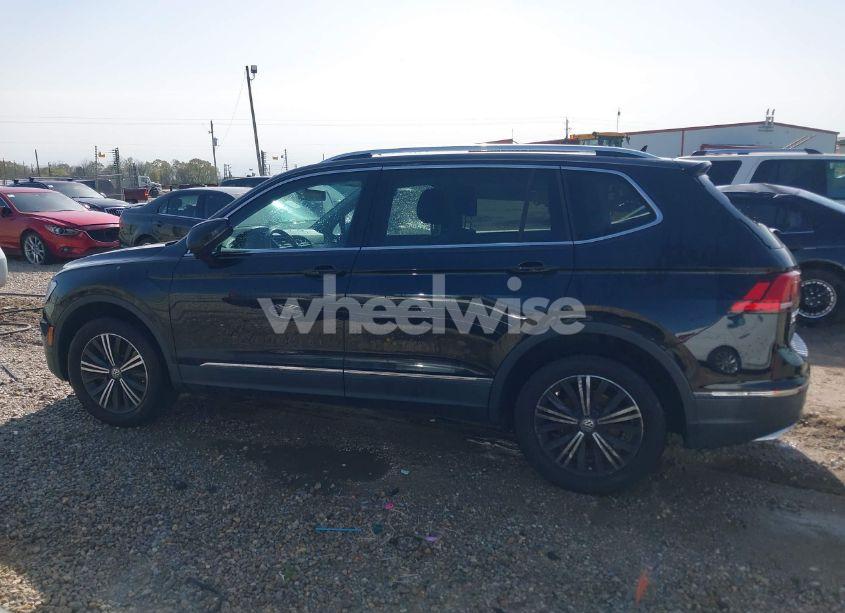 Photo 14 of 2019 Volkswagen Tiguan 2.0T SE/2.0T SEL/2.0T SEL R-LINE/2.0T SEL R-LINE BLACK (VIN 3VV3B7AX2KM090202)