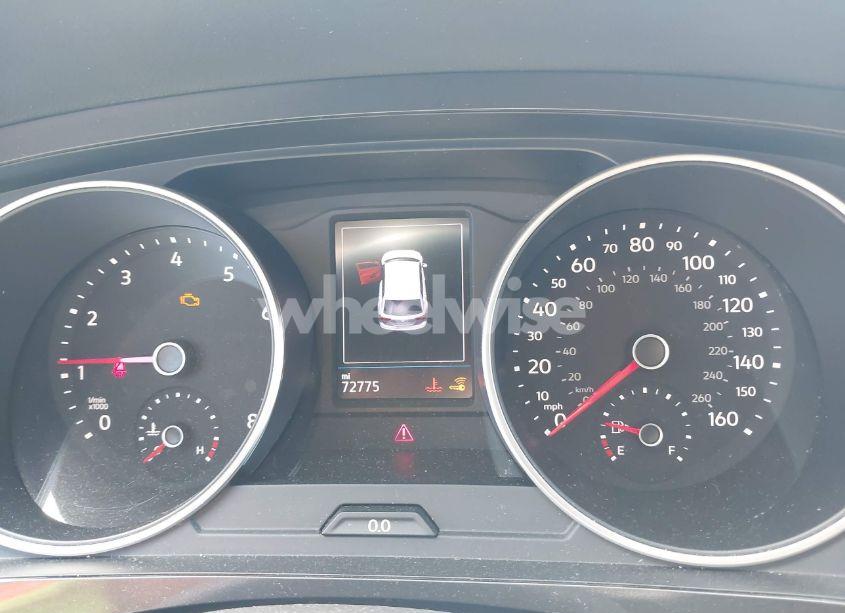 Photo 7 of 2019 Volkswagen Tiguan 2.0T SE/2.0T SEL/2.0T SEL R-LINE/2.0T SEL R-LINE BLACK (VIN 3VV3B7AX2KM147949)