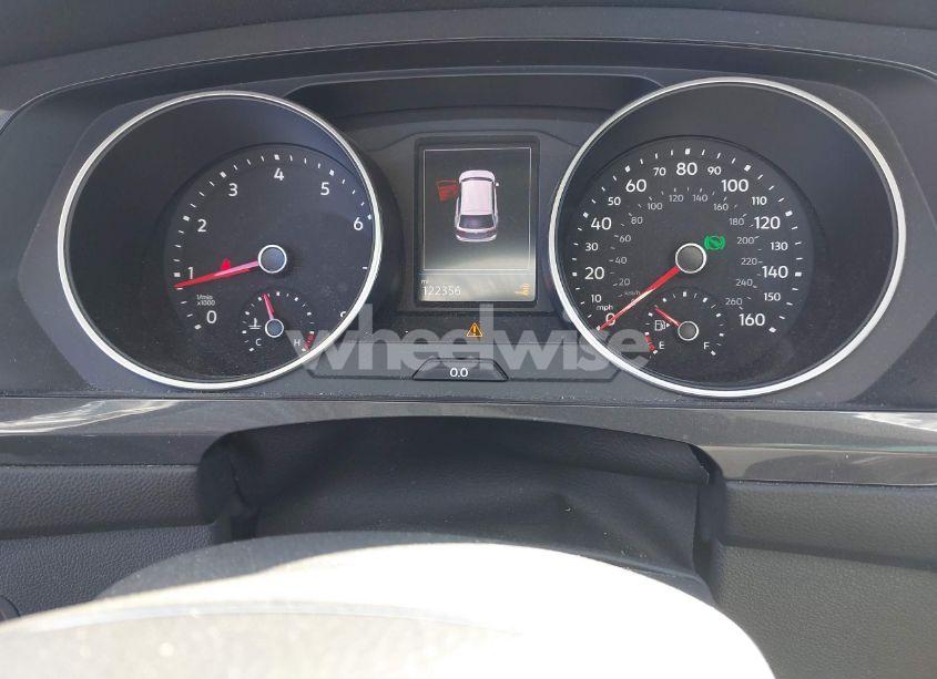 Photo 7 of 2019 Volkswagen Tiguan 2.0T SE/2.0T SEL/2.0T SEL R-LINE/2.0T SEL R-LINE BLACK (VIN 3VV3B7AX2KM160720)