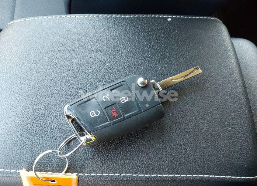 Photo 11 of 2021 Volkswagen Tiguan 2.0T SE/2.0T SE R-LINE BLACK/2.0T SEL (VIN 3VV3B7AX2MM006589)