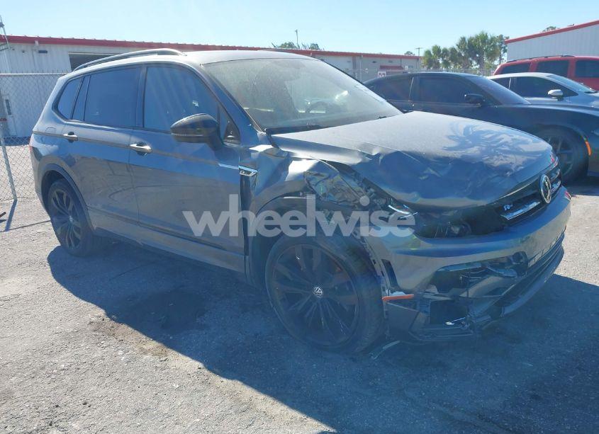 2021 Volkswagen Tiguan 2.0T SE/2.0T SE R-LINE BLACK/2.0T SEL (VIN 3VV3B7AX2MM130023) main photo