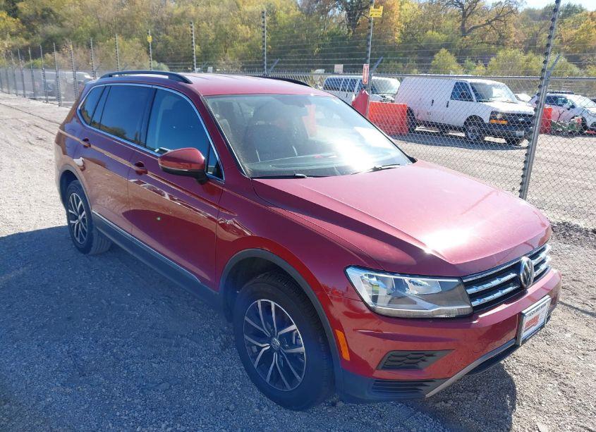 2021 Volkswagen Tiguan 2.0T SE/2.0T SE R-LINE BLACK/2.0T SEL (VIN 3VV3B7AX2MM138624) main photo