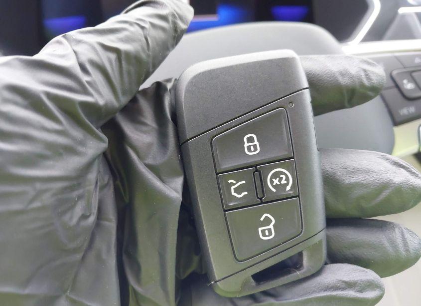 Photo 11 of 2022 Volkswagen Tiguan 2.0T SE (VIN 3VV3B7AX2NM166666)