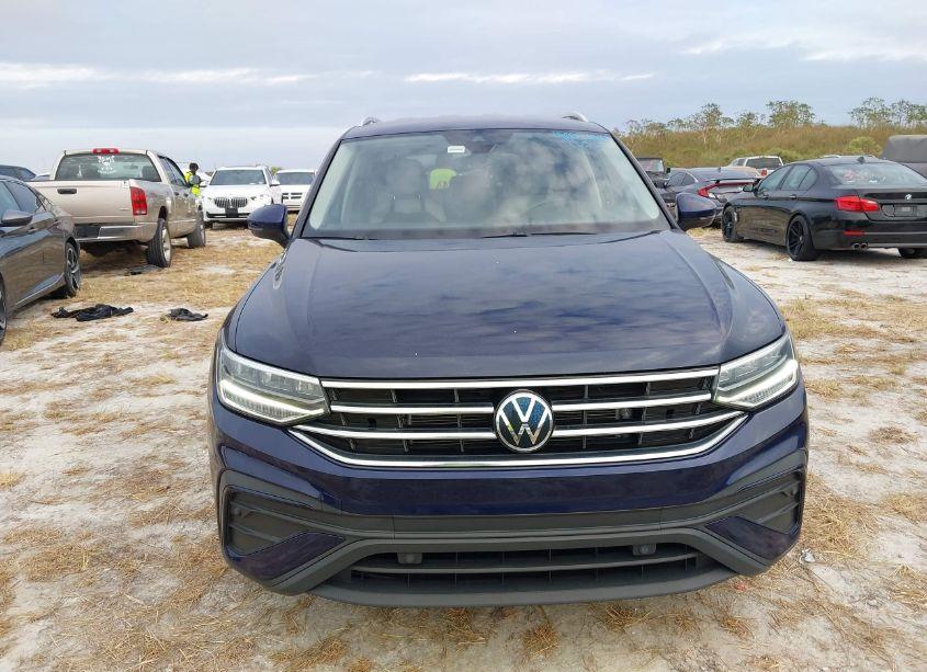 Photo 6 of 2022 Volkswagen Tiguan 2.0T SE (VIN 3VV3B7AX2NM166666)