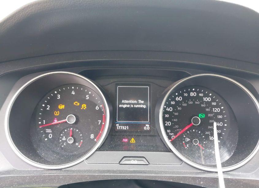 Photo 7 of 2018 Volkswagen Tiguan 2.0T SE/2.0T SEL (VIN 3VV3B7AX3JM003194)