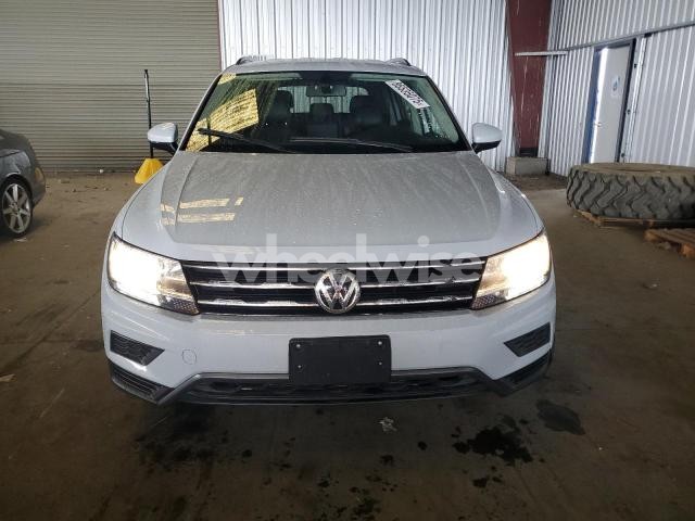 Photo 7 of 2018 VOLKSWAGEN TIGUAN SE (VIN 3VV3B7AX3JM214153)