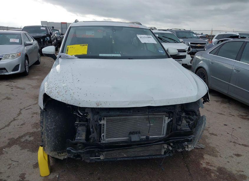 Photo 12 of 2020 Volkswagen Tiguan 2.0T SE/2.0T SE R-LINE BLACK/2.0T SEL (VIN 3VV3B7AX3LM015977)