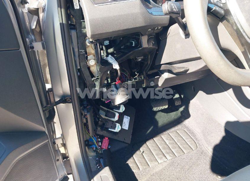 Photo 20 of 2020 Volkswagen Tiguan 2.0T SE/2.0T SE R-LINE BLACK/2.0T SEL (VIN 3VV3B7AX3LM067593)