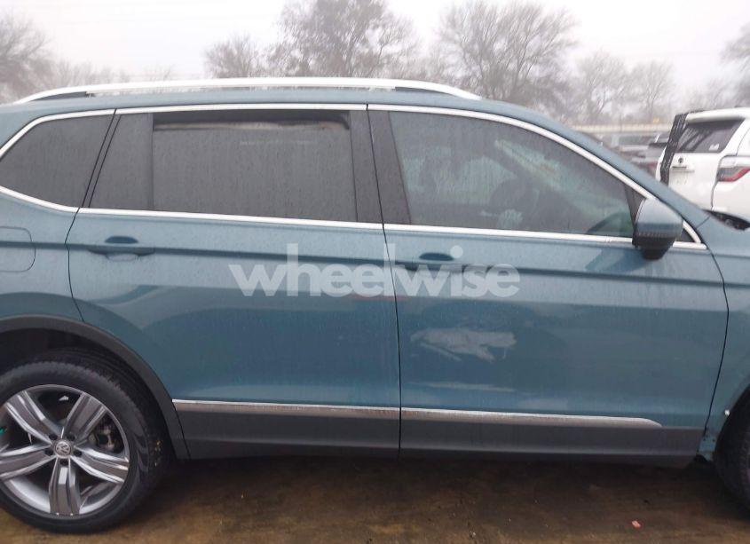 Photo 14 of 2020 Volkswagen Tiguan (VIN 3VV3B7AX3LM115514)