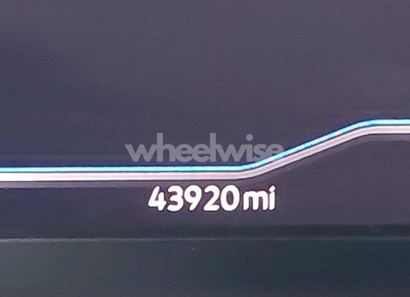 Photo 16 of 2020 Volkswagen Tiguan (VIN 3VV3B7AX3LM115514)