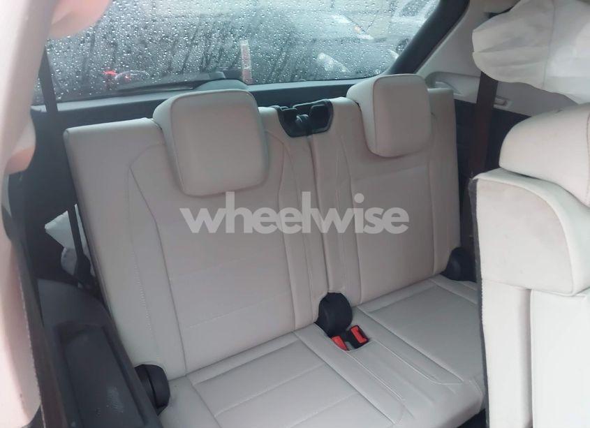 Photo 18 of 2020 Volkswagen Tiguan (VIN 3VV3B7AX3LM115514)