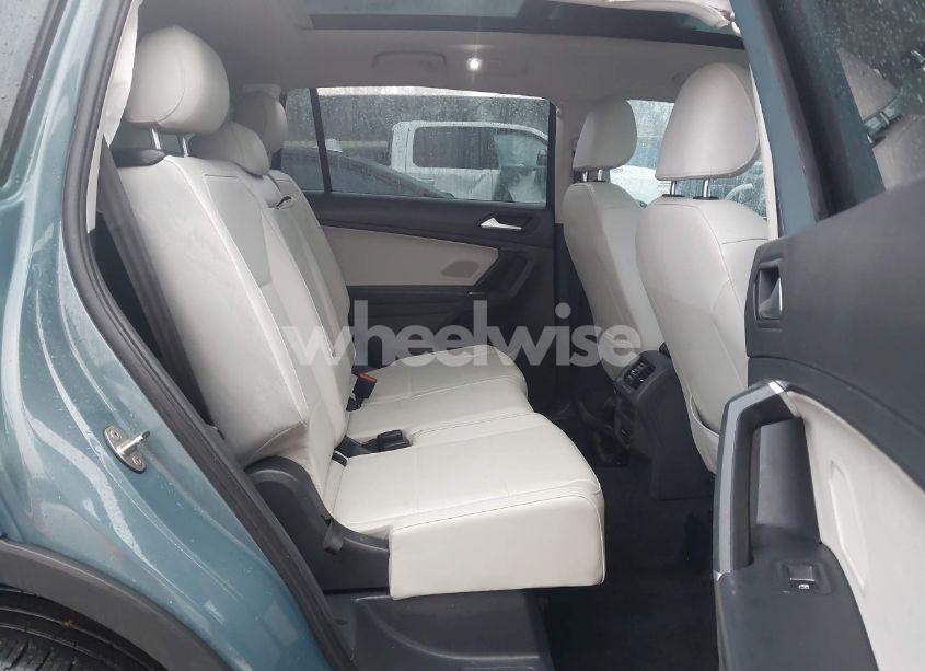 Photo 8 of 2020 Volkswagen Tiguan (VIN 3VV3B7AX3LM115514)