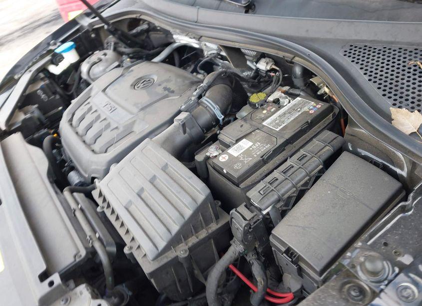 Photo 10 of 2021 Volkswagen Tiguan 2.0T SE/2.0T SE R-LINE BLACK/2.0T SEL (VIN 3VV3B7AX3MM088834)