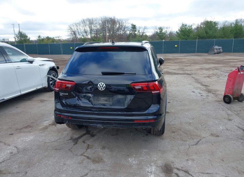 Photo 16 of 2021 Volkswagen Tiguan 2.0T SE/2.0T SE R-LINE BLACK/2.0T SEL (VIN 3VV3B7AX3MM088834)