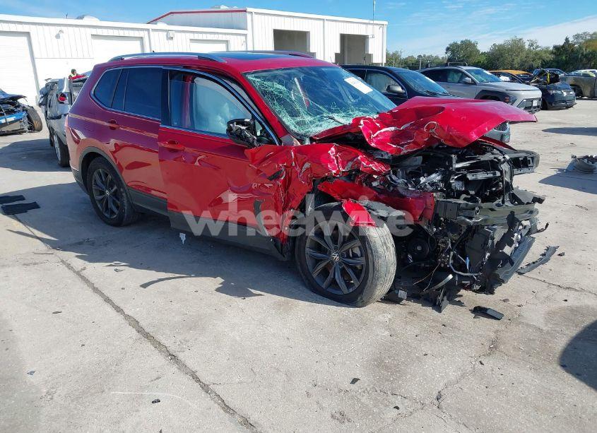 2022 Volkswagen Tiguan 2.0T SE (VIN 3VV3B7AX3NM041479) main photo