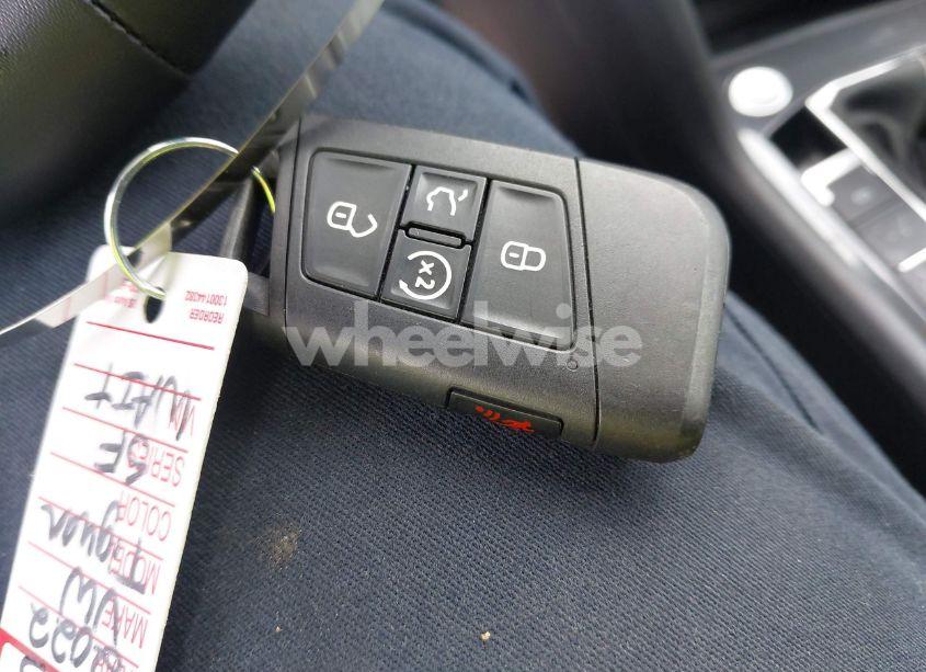 Photo 11 of 2022 Volkswagen Tiguan 2.0T SE (VIN 3VV3B7AX3NM176770)