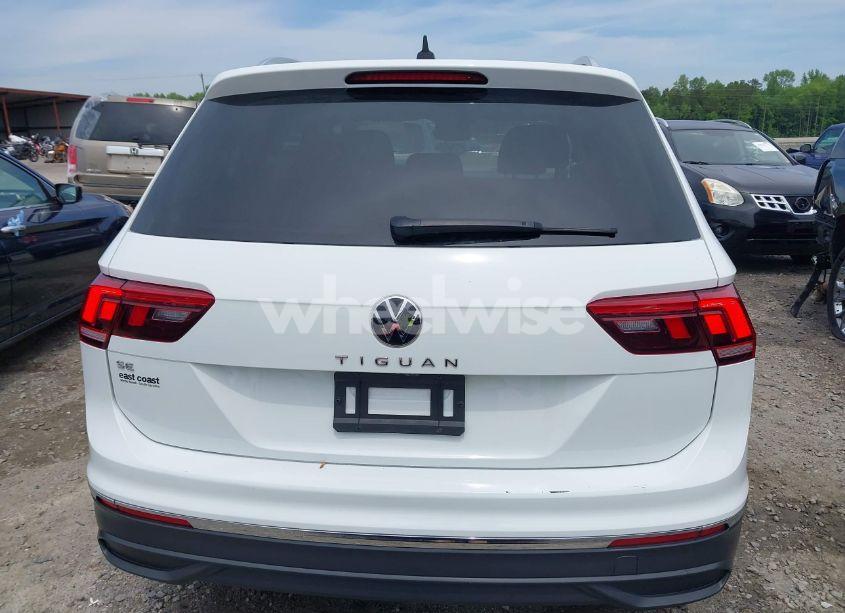 Photo 17 of 2022 Volkswagen Tiguan 2.0T SE (VIN 3VV3B7AX3NM176770)
