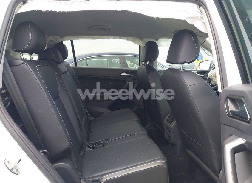 Photo 8 of 2022 Volkswagen Tiguan 2.0T SE (VIN 3VV3B7AX3NM176770)