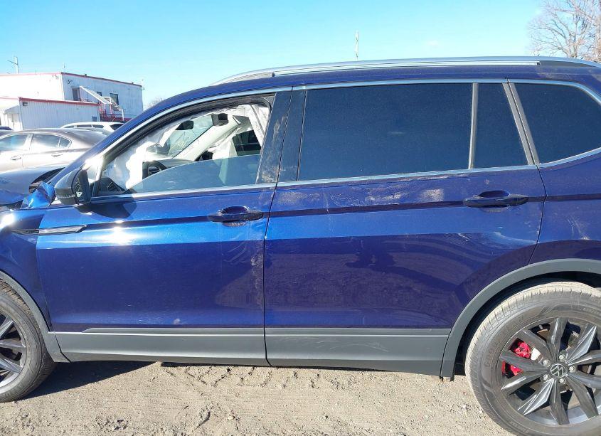 Photo 14 of 2023 Volkswagen Tiguan 2.0T SE (VIN 3VV3B7AX3PM021218)